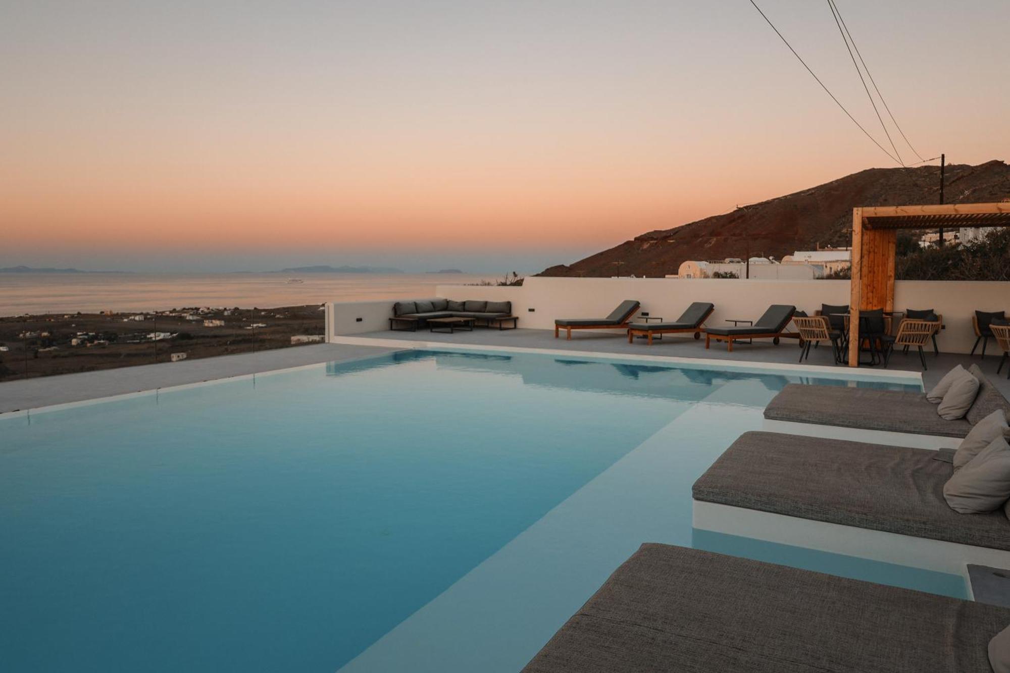 North Wind Luxury Suites Ia Exterior foto